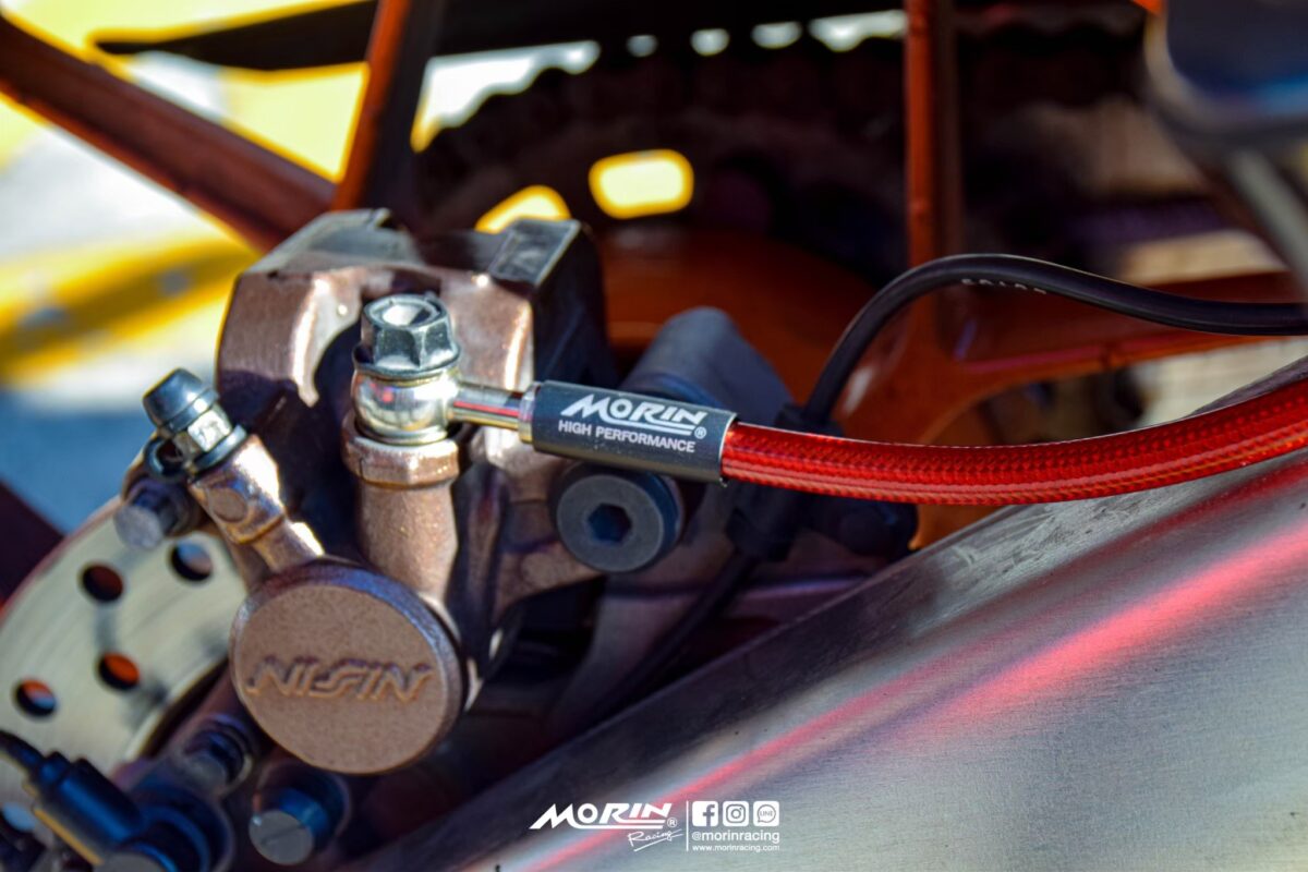 LINE_ALBUM_CBR 1000_221117_1