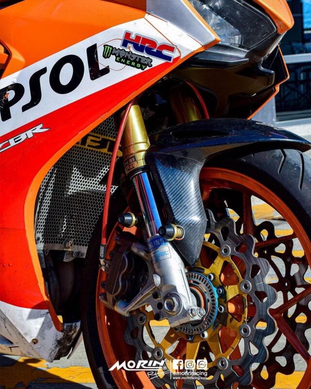 LINE_ALBUM_CBR 650_221117_12